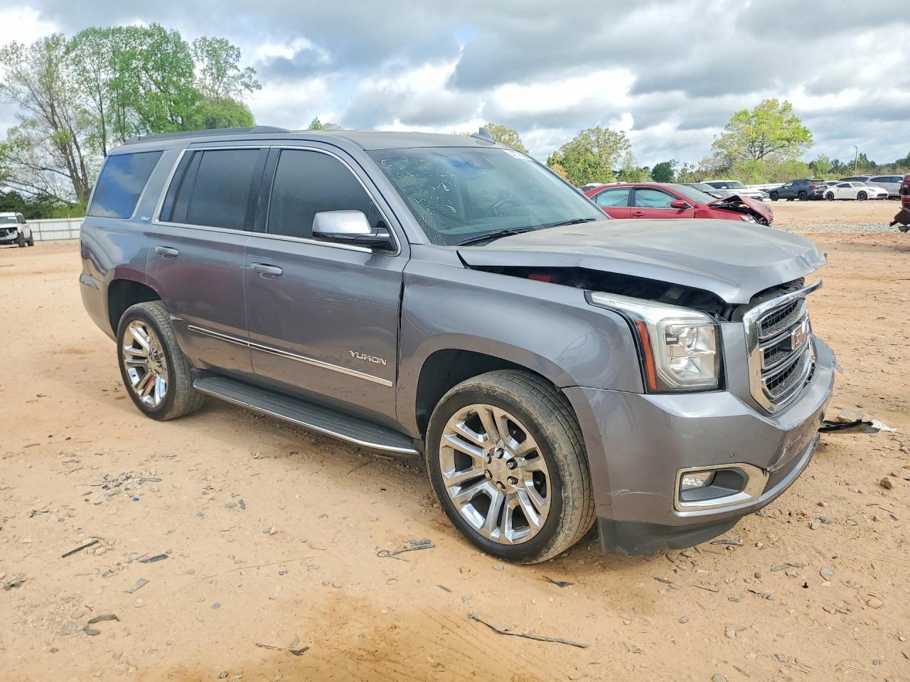 2018 GMC Yukon Slt - Image 4