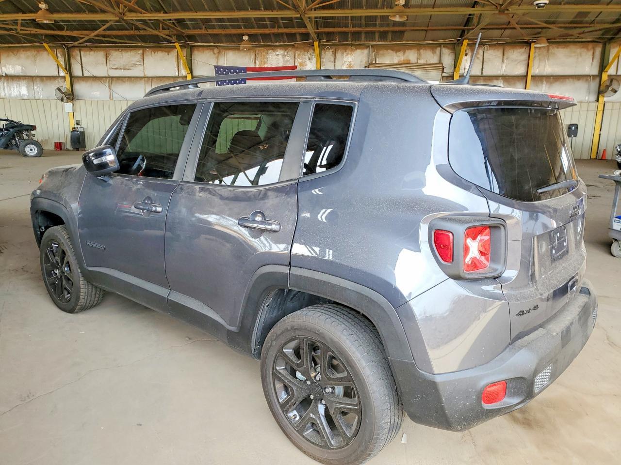 2023 Jeep Renegade Altitude - Image 2