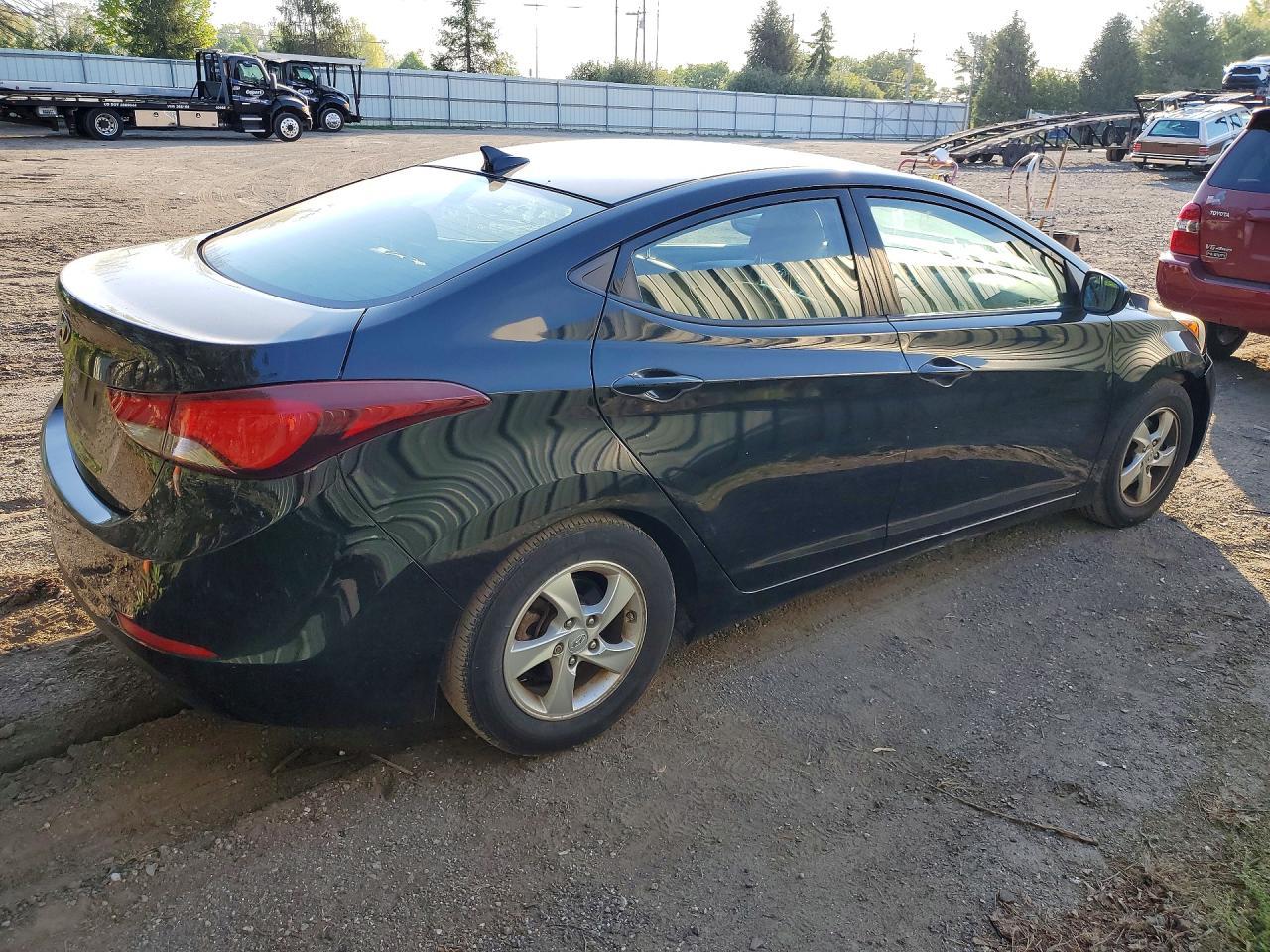 2015 Hyundai Elantra Se - Image 3