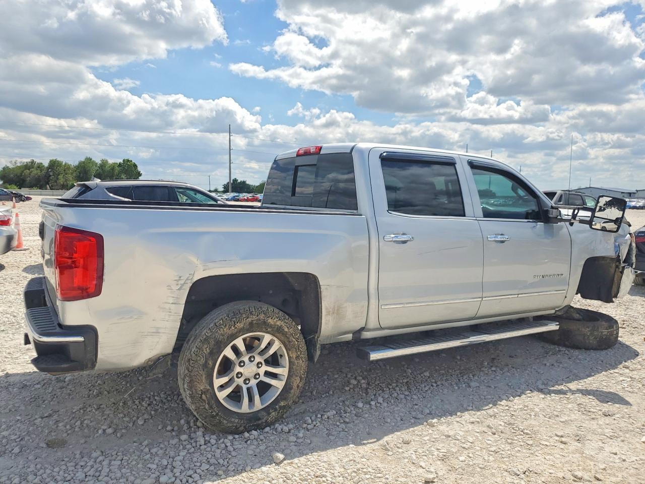 2016 Chevrolet Silverado C1500 Ltz - Image 3