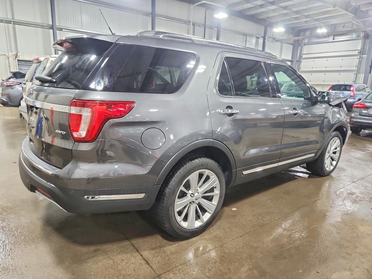 2018 Ford Explorer Limited - Фото 3