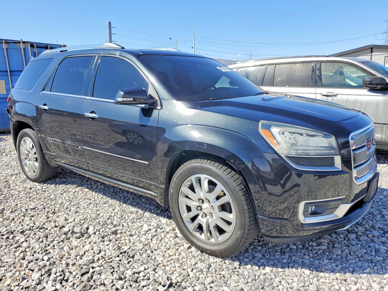 2015 GMC Acadia Denali - Image 4