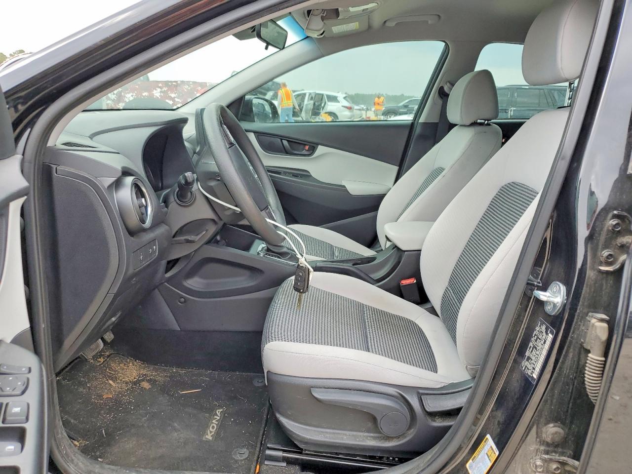 2023 Hyundai Kona Se - Image 7