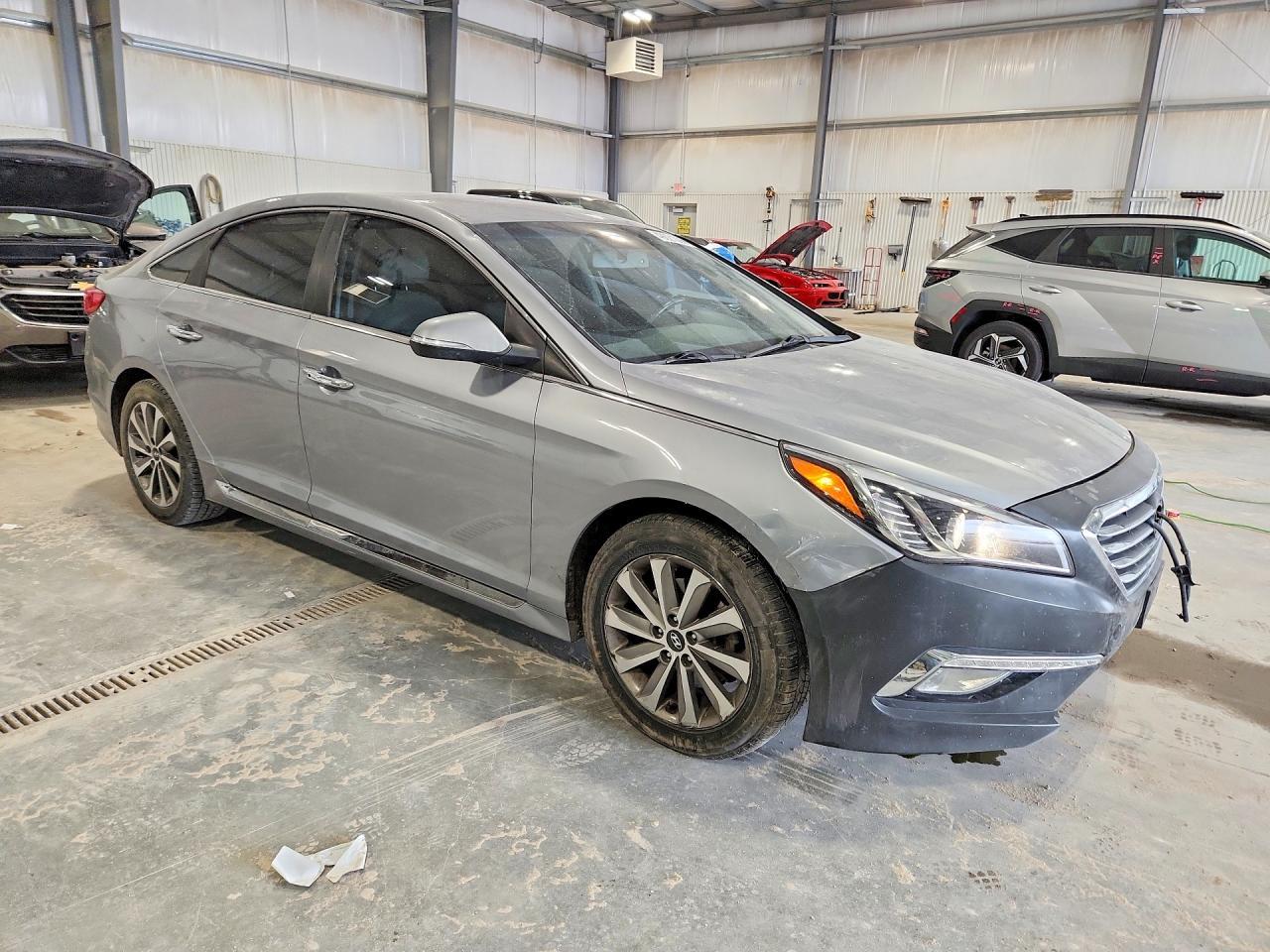 2015 Hyundai Sonata Sport - Фото 4