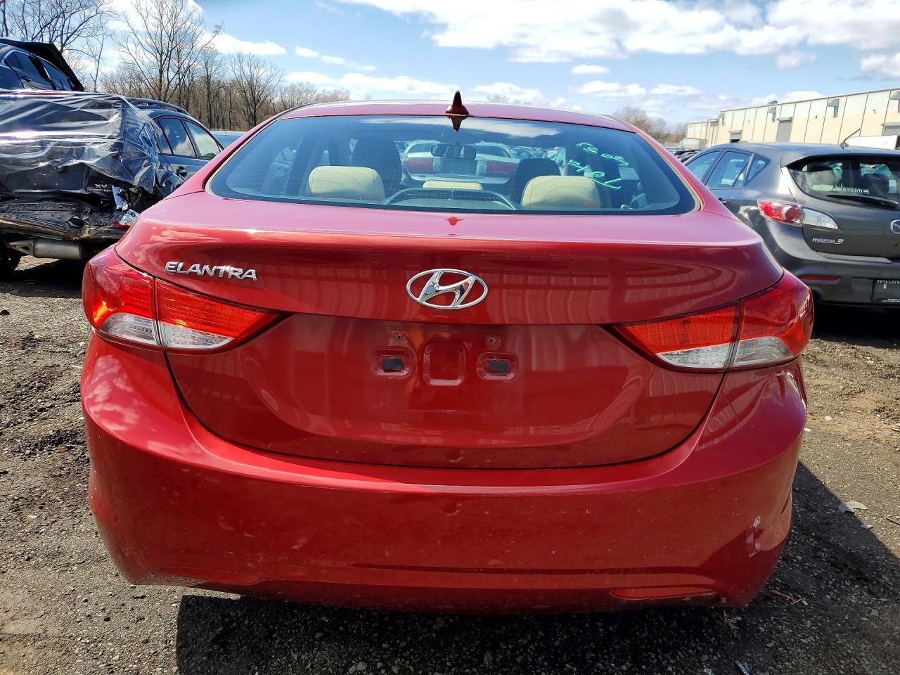 2012 Hyundai Elantra Gls - Фото 6