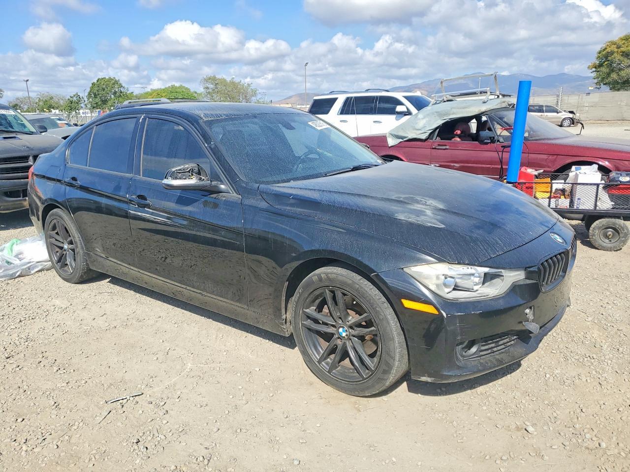 2015 BMW 320I - Фото 4