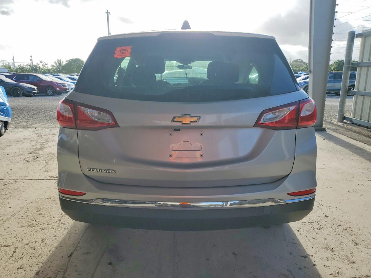 2018 Chevrolet Equinox Ls - Фото 6