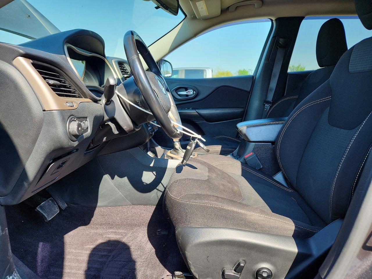 2016 Jeep Cherokee Latitude - Фото 7