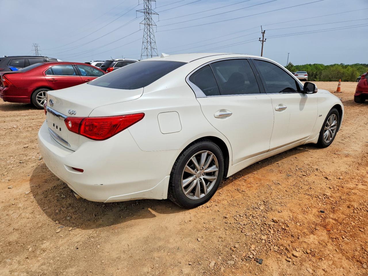 2016 Infiniti Q50 2.0T Premium - Фото 3