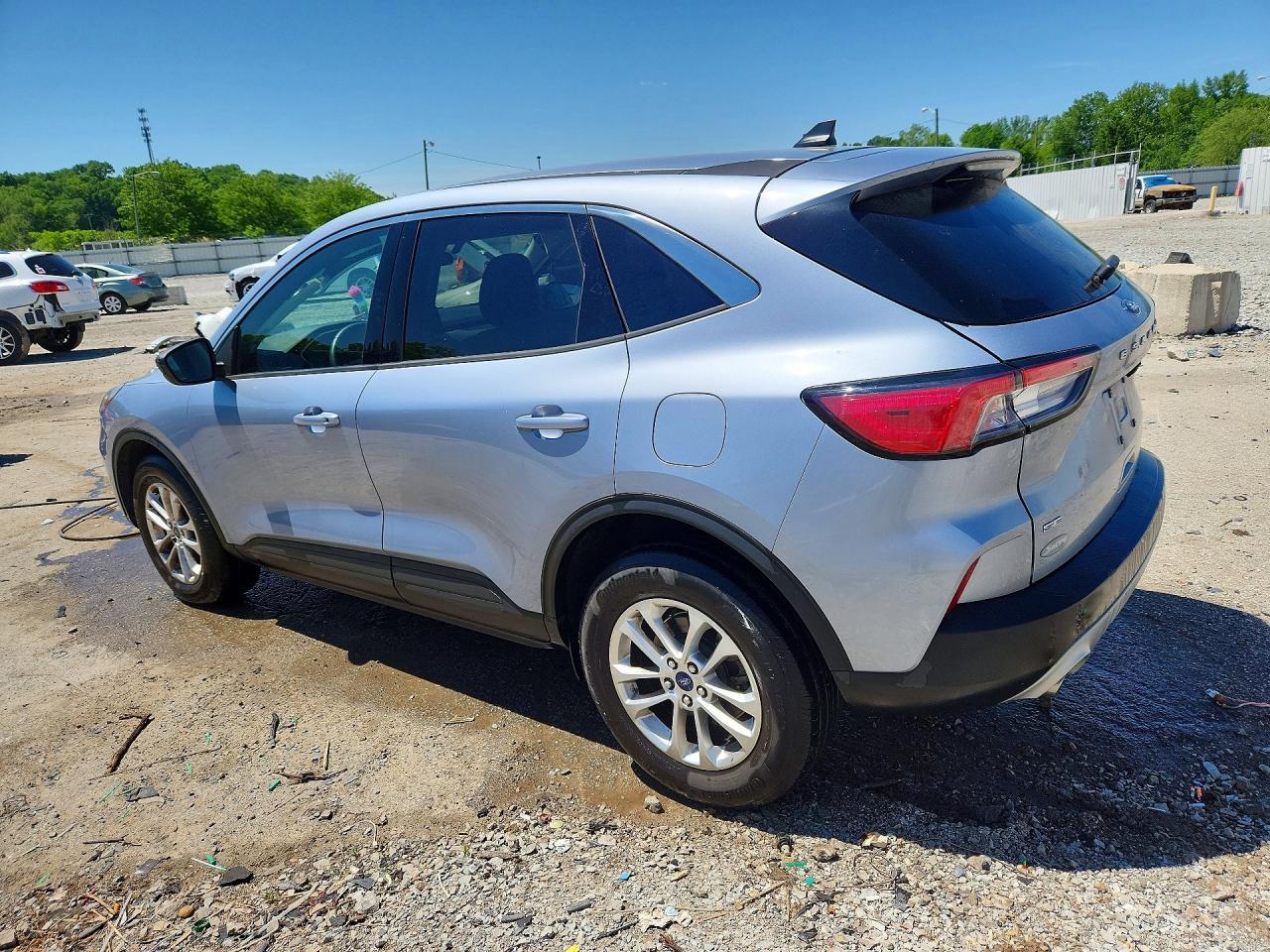 2022 Ford Escape Se - Фото 2