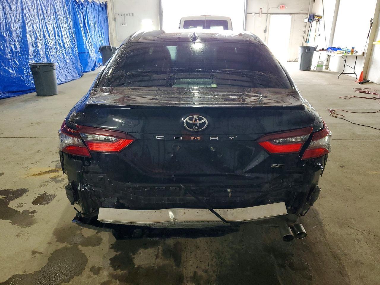 2023 Toyota Camry Se - Фото 6