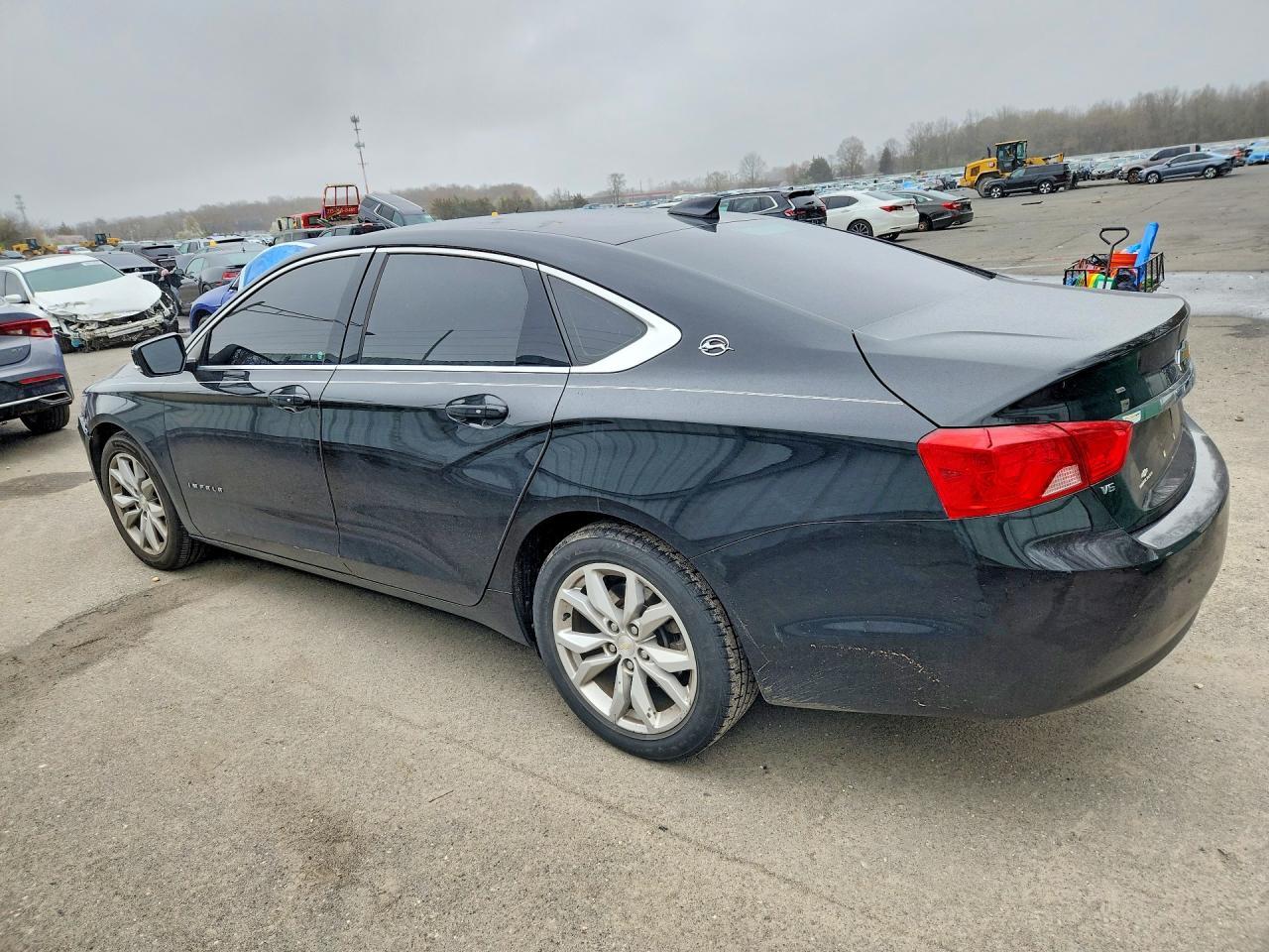 2019 Chevrolet Impala Lt - Фото 2