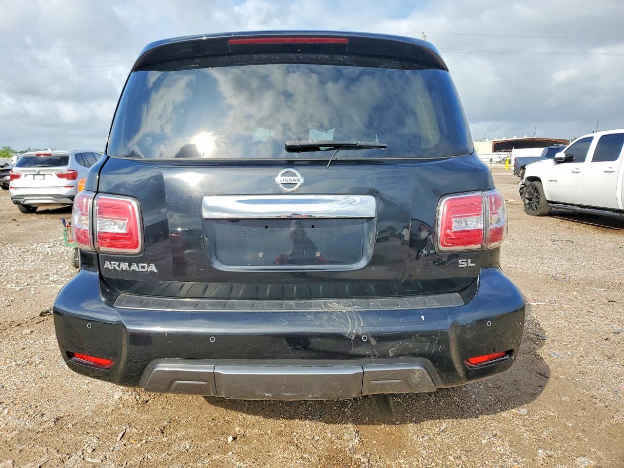 2019 Nissan Armada Sv - Image 6