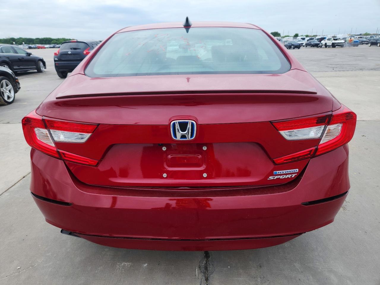 2022 Honda Accord Hybrid Sport - Image 6