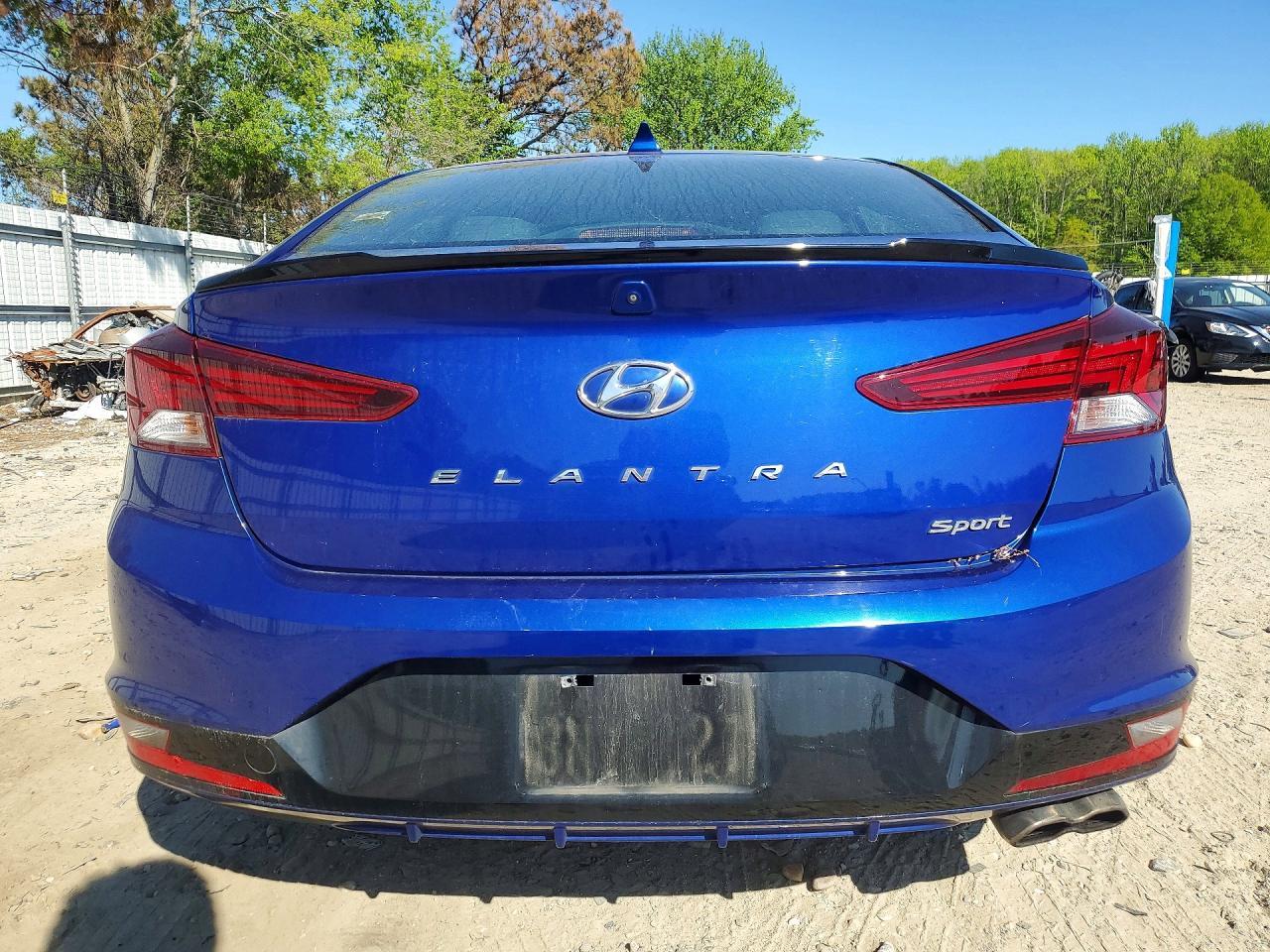 2019 Hyundai Elantra Sport - Image 6