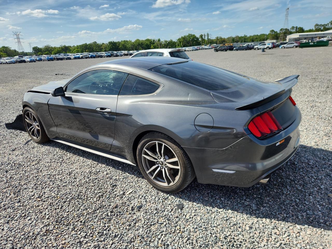 2016 Ford Mustang - Фото 2