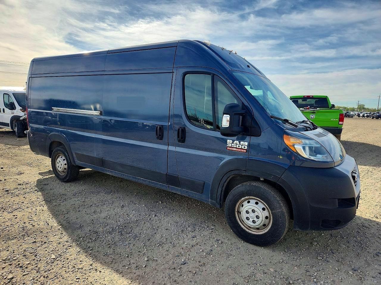 2021 Ram Promaster 3500 Delivery Van - Фото 4