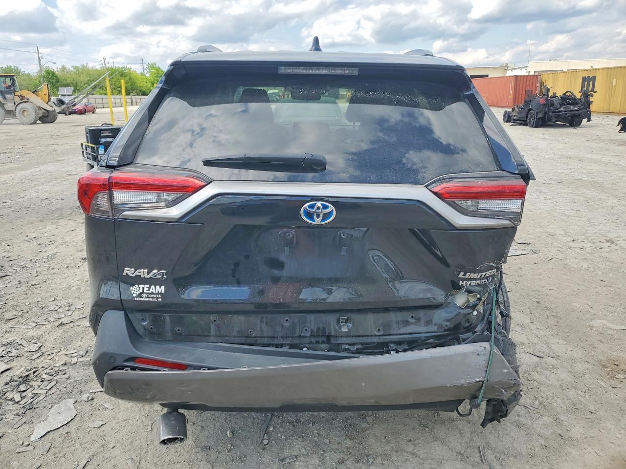 2021 Toyota Rav4 Limited - Фото 6