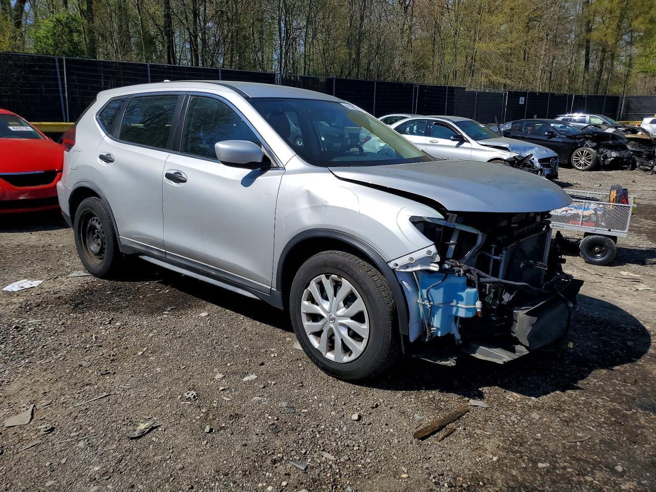 2018 Nissan Rogue S - Image 4