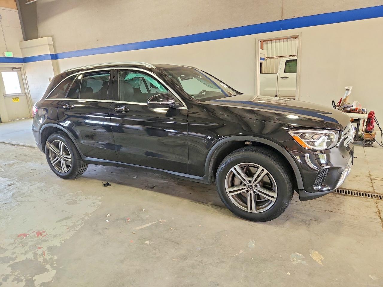 2020 Mercedes-Benz Glc 300 - Фото 4