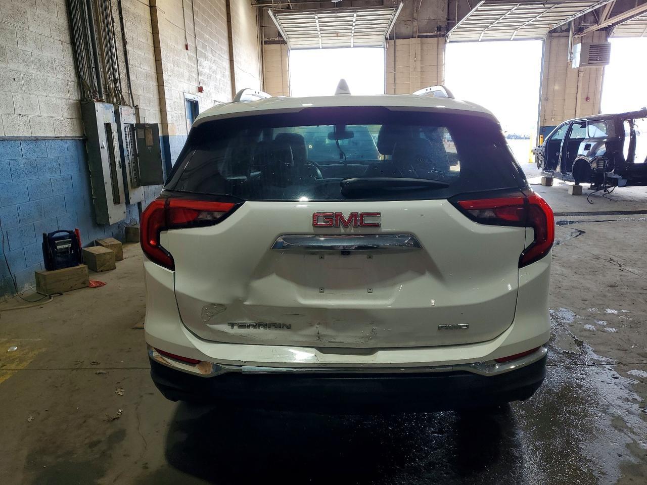 2019 GMC Terrain Slt - Image 6