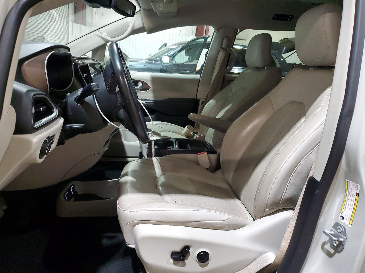 2019 Chrysler Pacifica Touring L - Фото 7