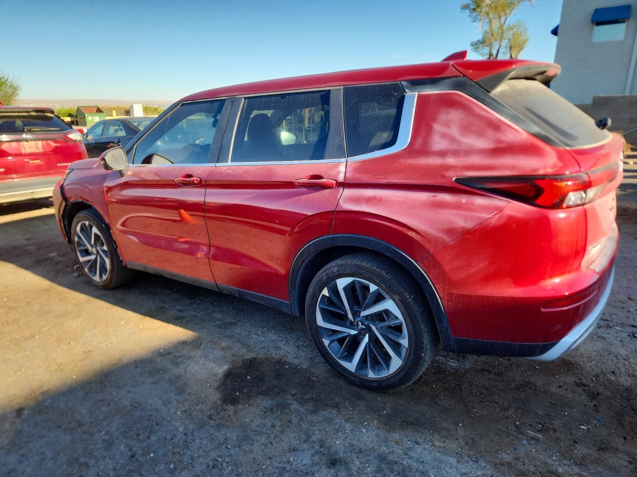 2024 Mitsubishi Outlander Se - Фото 2