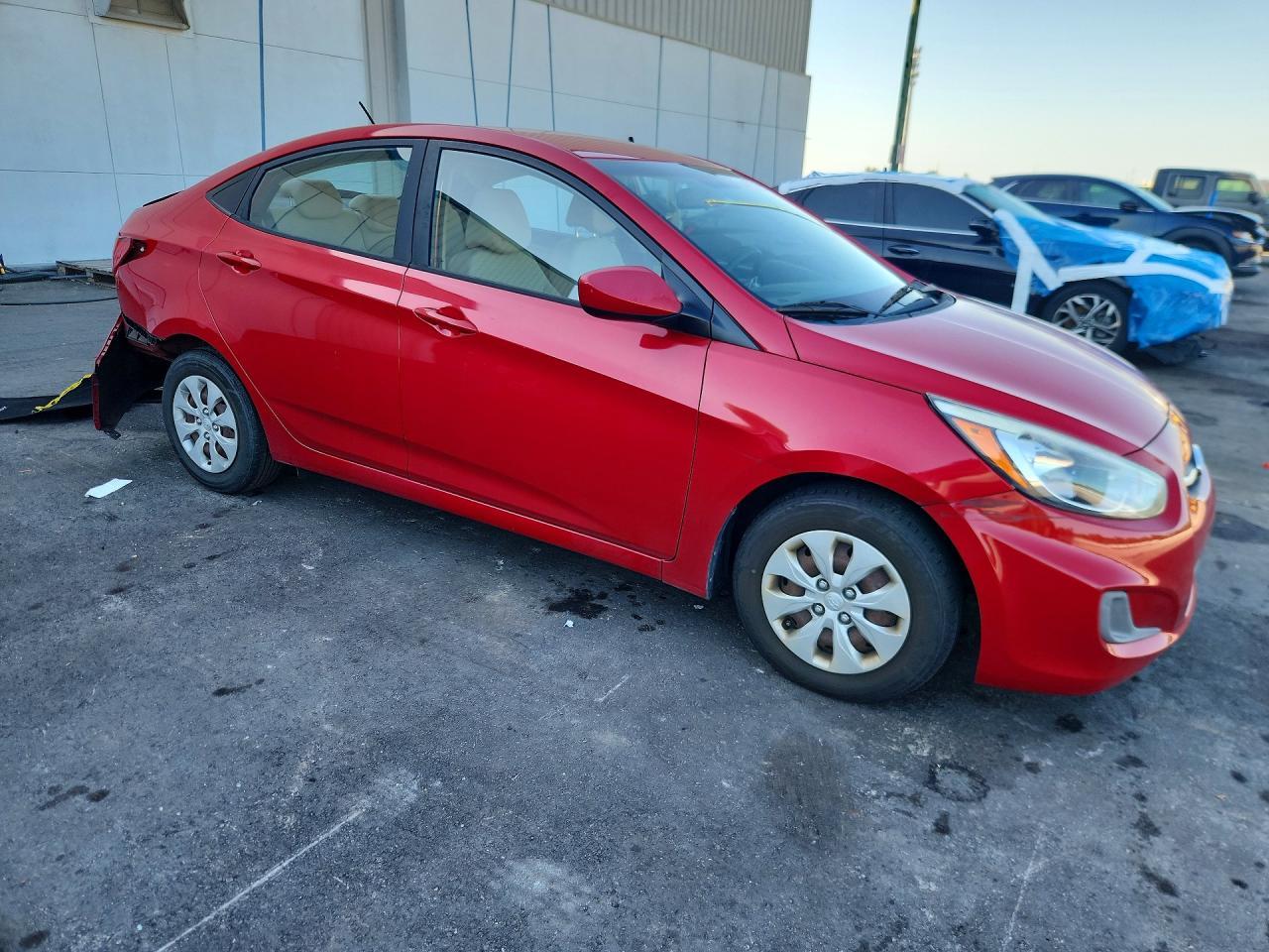 2016 Hyundai Accent Se - Фото 4