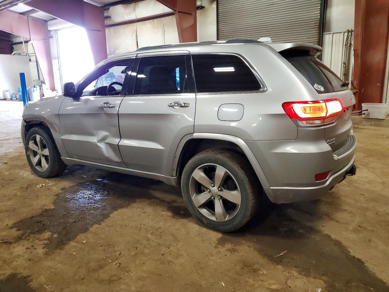2015 Jeep Grand Cherokee Overland - Фото 2