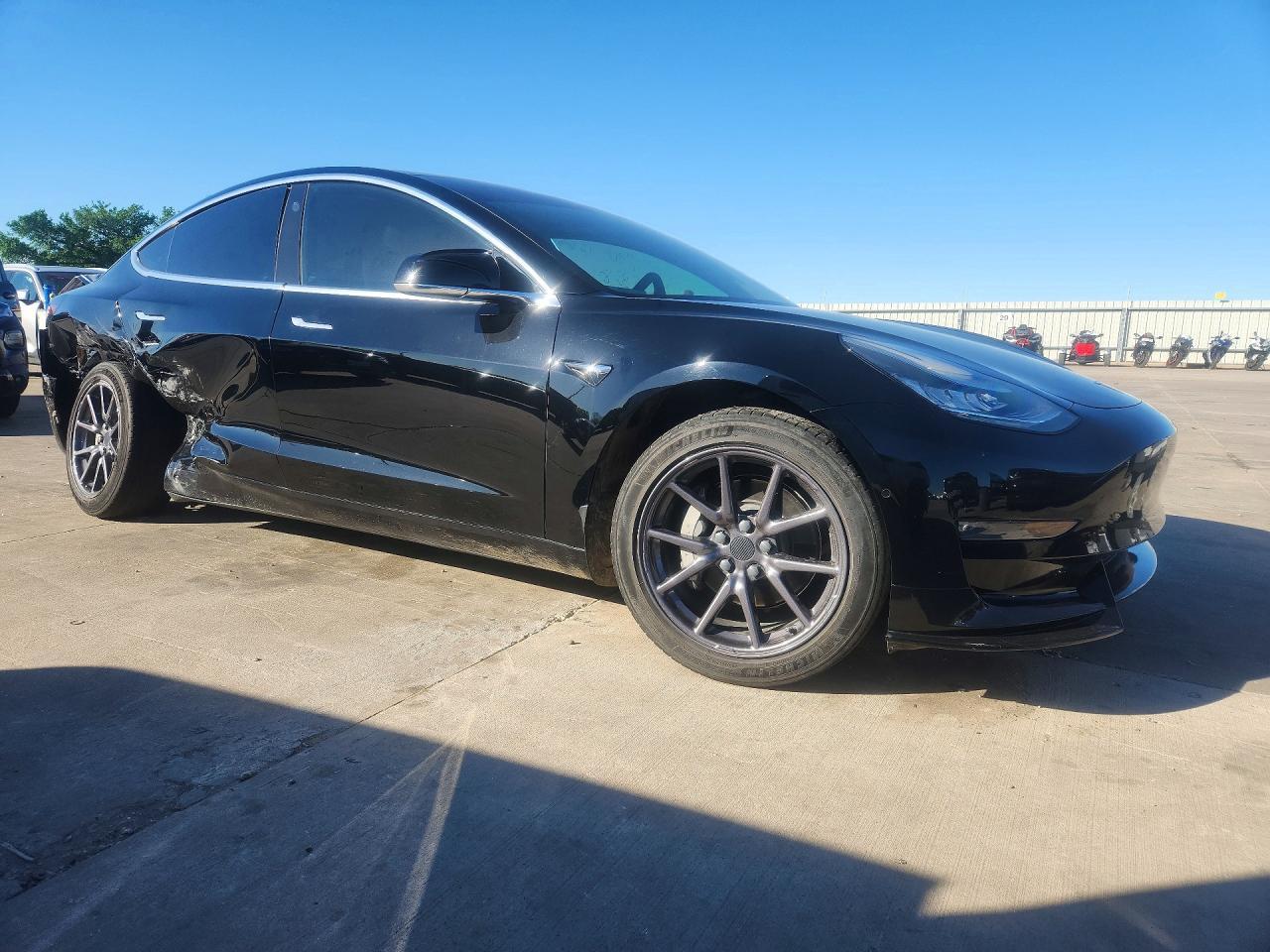 2019 Tesla Model 3 - Фото 4
