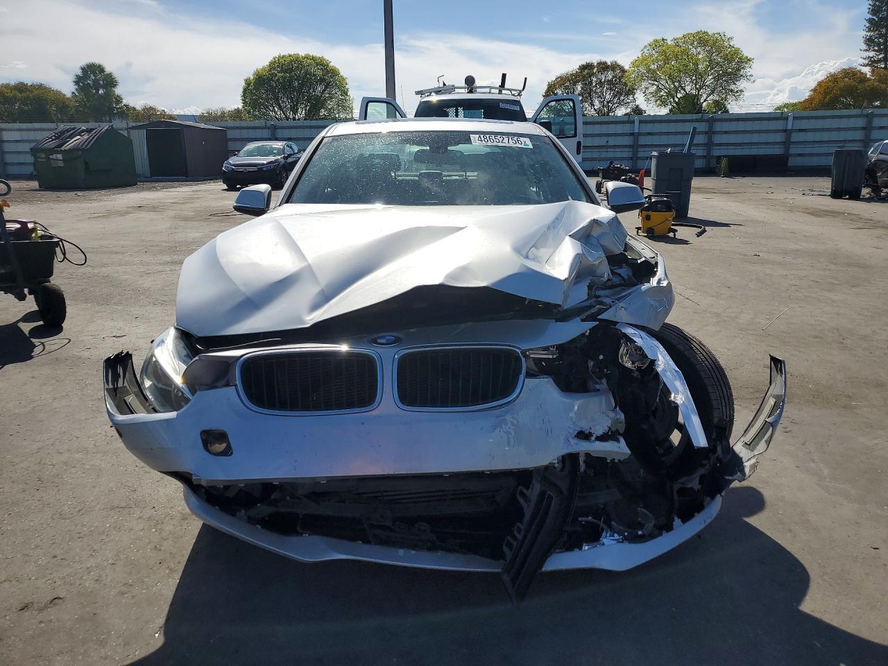 2018 BMW 320 I - Image 5