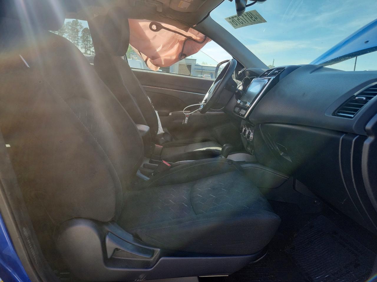 2020 Mitsubishi Outlander Sport Se - Фото 7