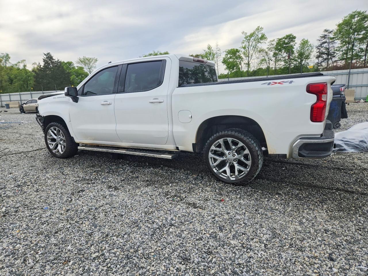 2022 Chevrolet Silverado Ltd K1500 Lt - Фото 2