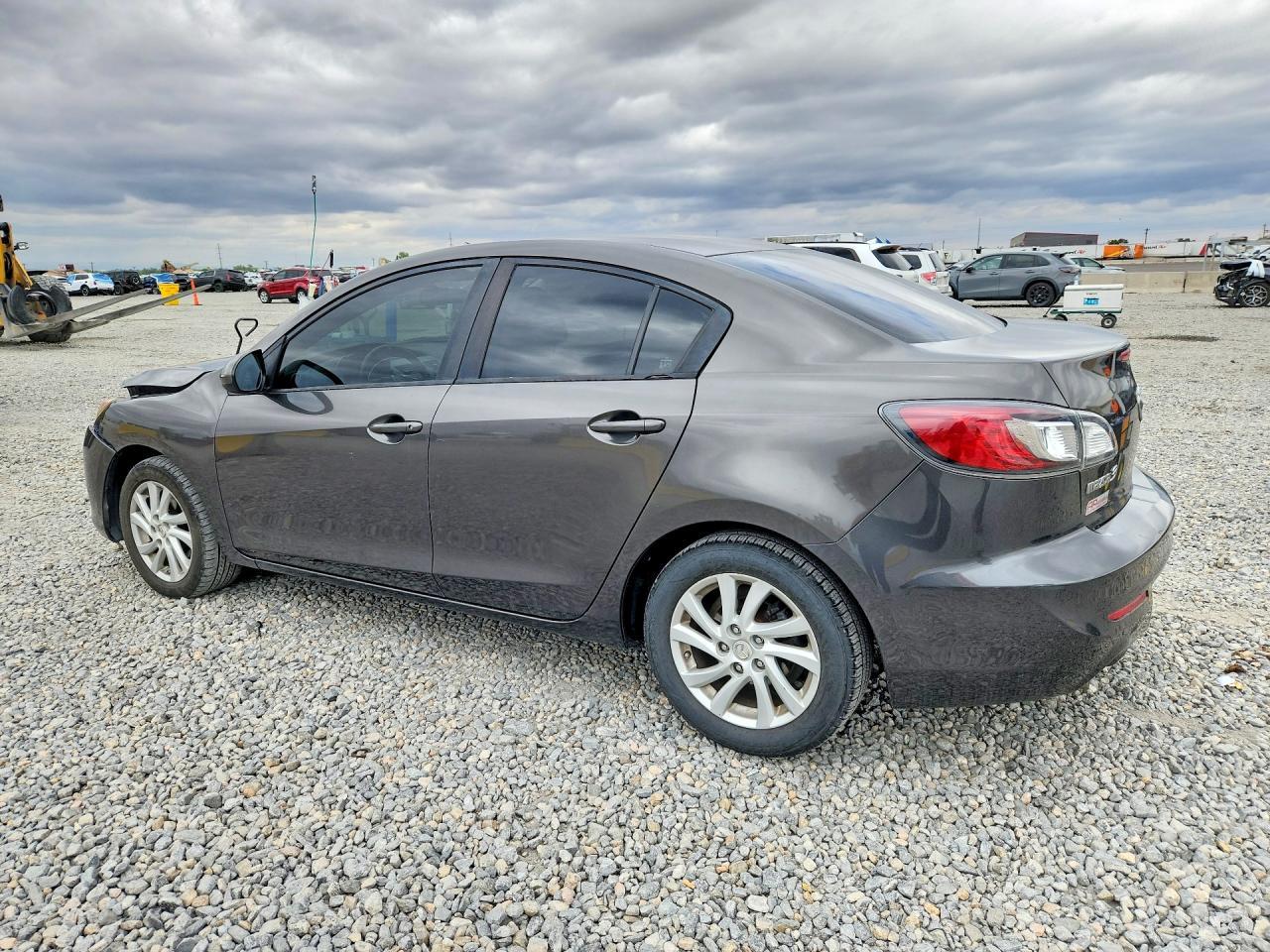 2012 Mazda 3 I - Image 2