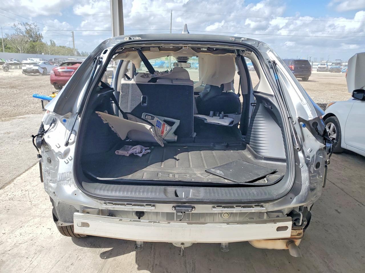 2025 Honda Hr-V Lx - Фото 6