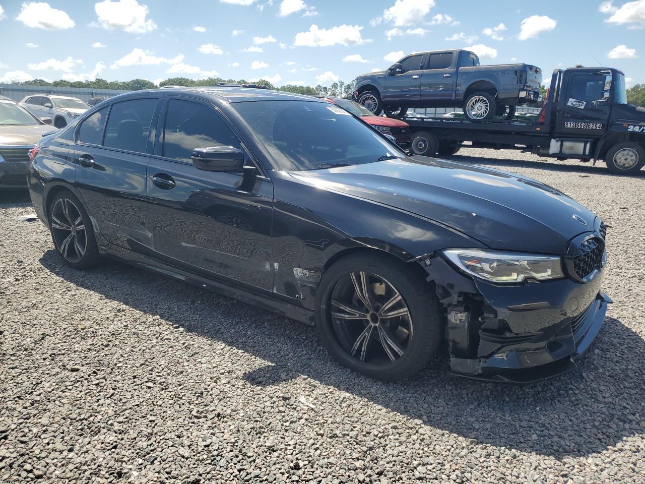 2022 BMW 330I - Фото 4