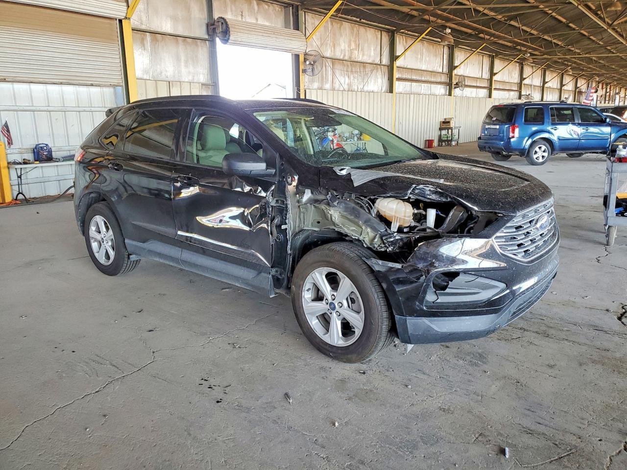 2021 Ford Edge Se - Фото 4