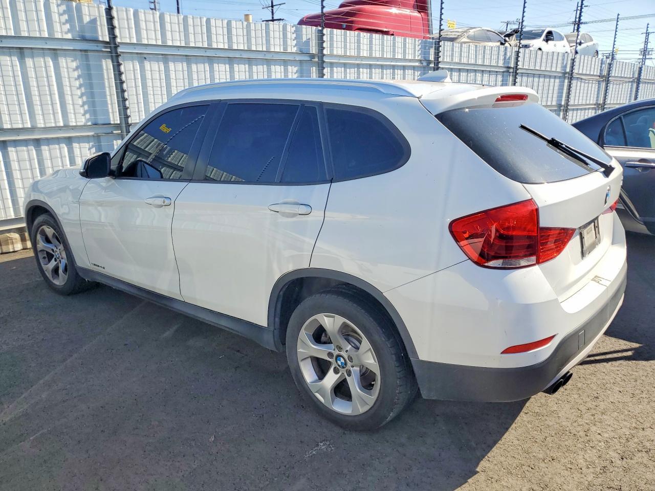 2015 BMW X1 Sdrive28I - Image 2