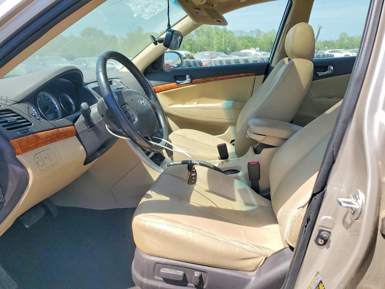 2009 Hyundai Sonata Limited V6 - Image 7