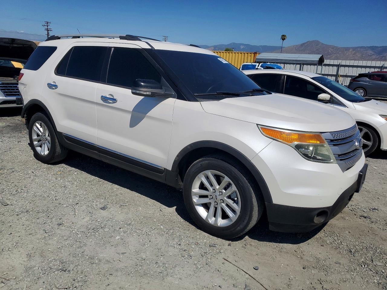 2013 Ford Explorer Xlt - Image 4