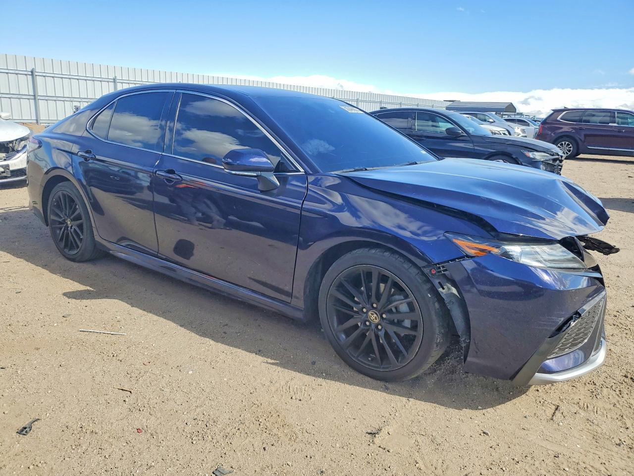 2021 Toyota Camry Xse - Фото 4