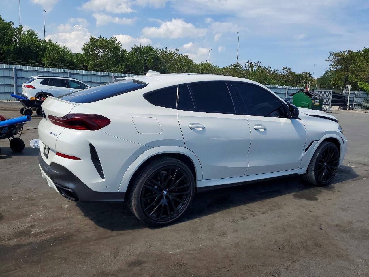 2021 BMW X6 Sdrive 40I - Image 3