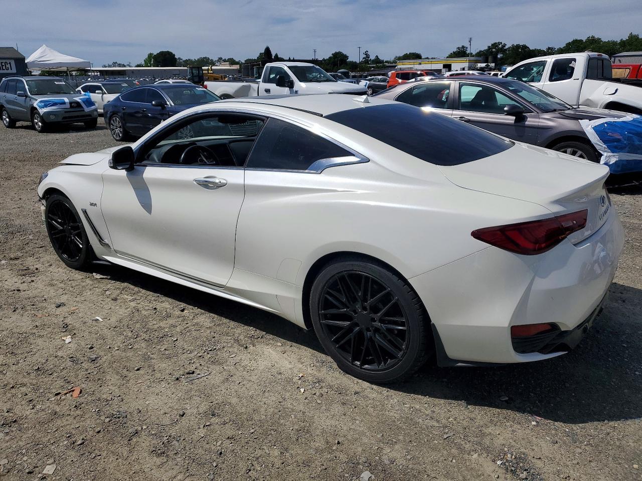 2017 Infiniti Q60 3.0T Premium - Фото 2