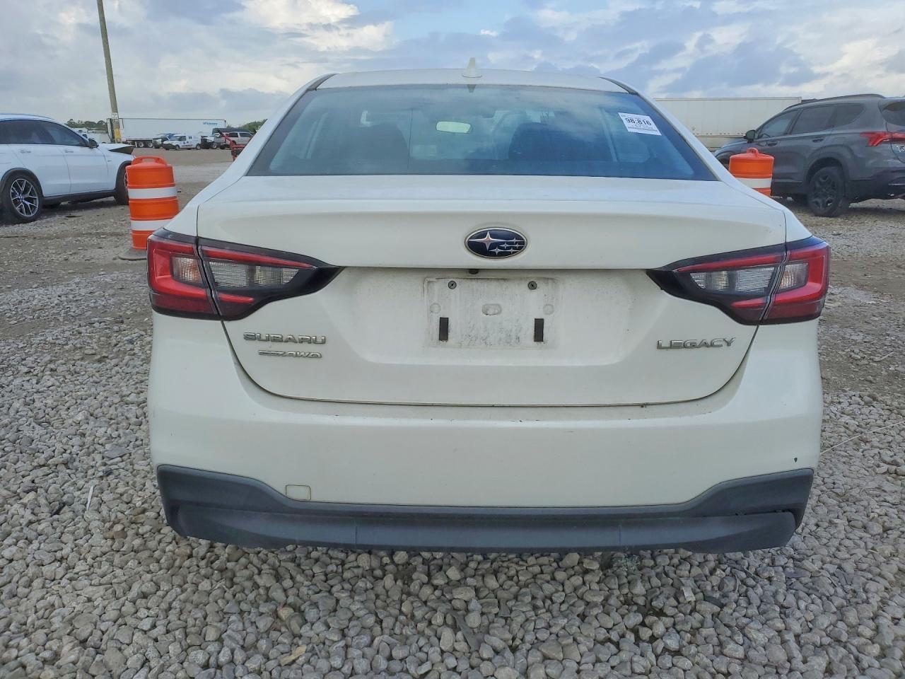2020 Subaru Legacy Premium - Image 6