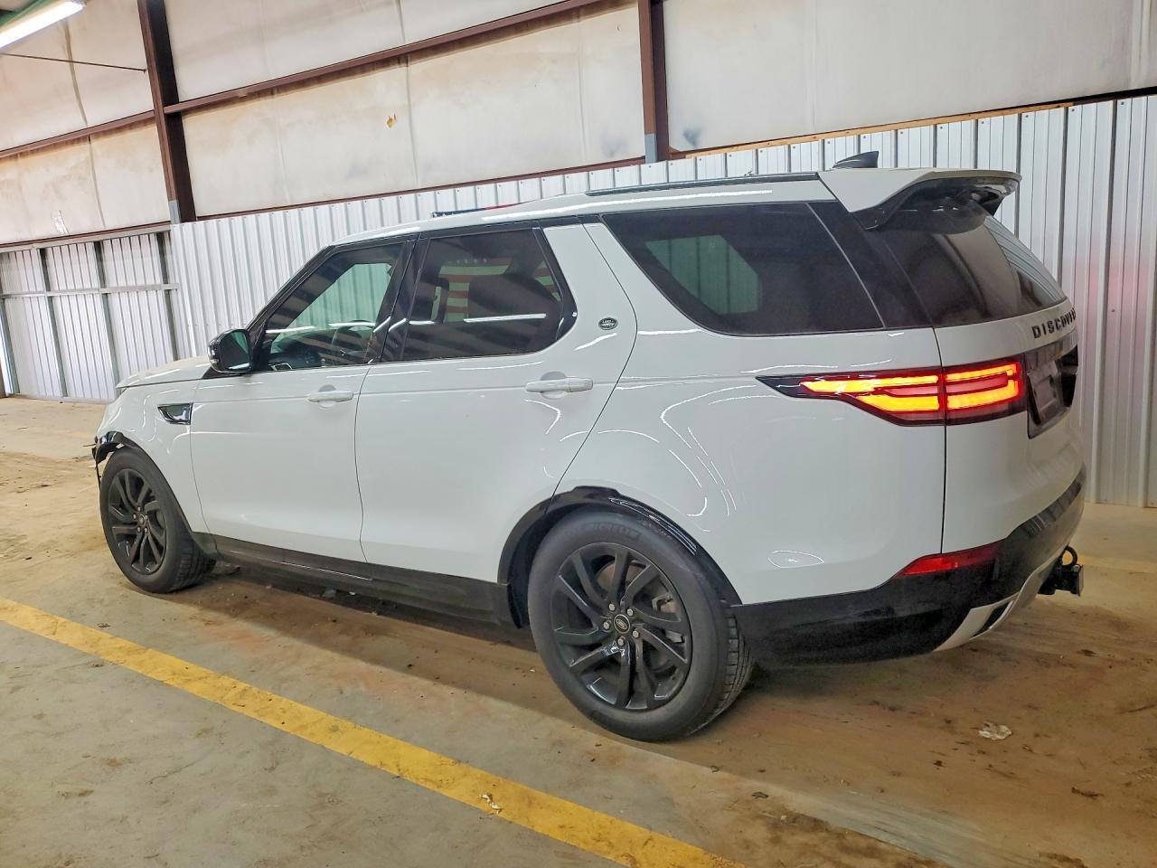 2019 Land Rover Discovery Hse Luxury - Фото 2