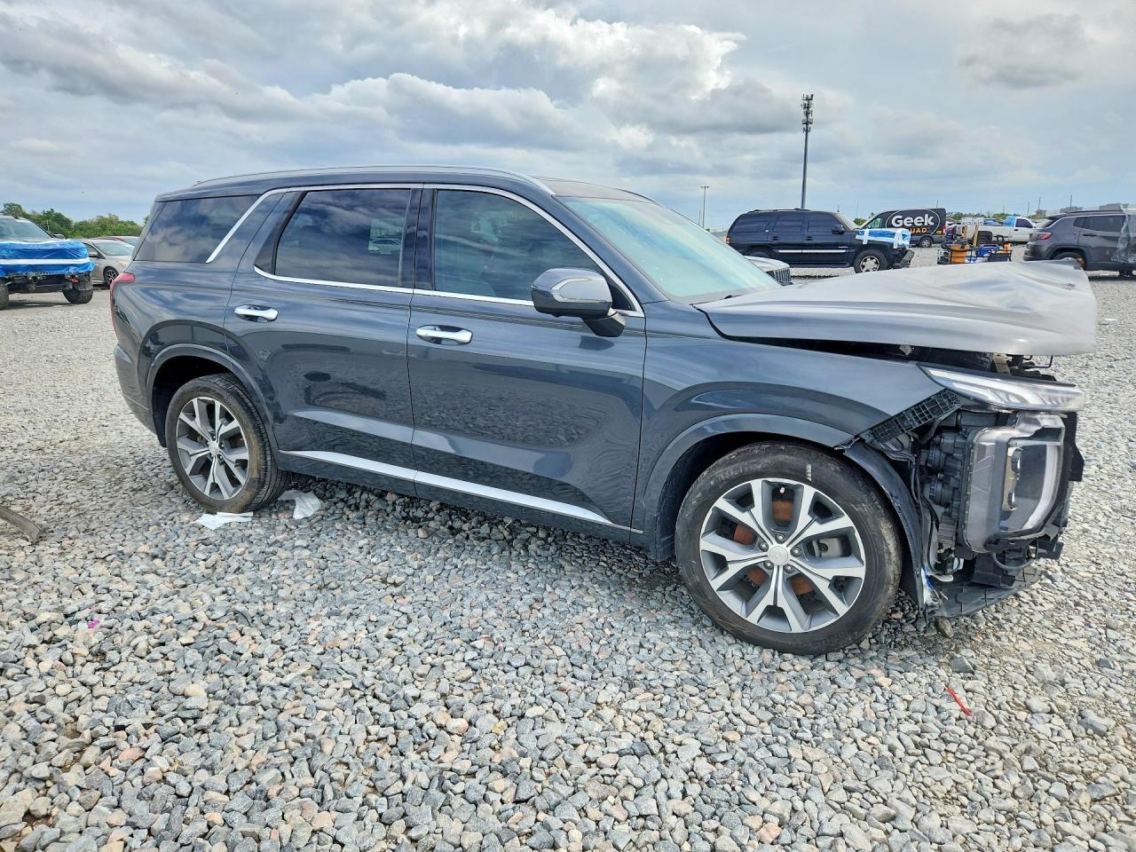 2022 Hyundai Palisade Limited - Image 4