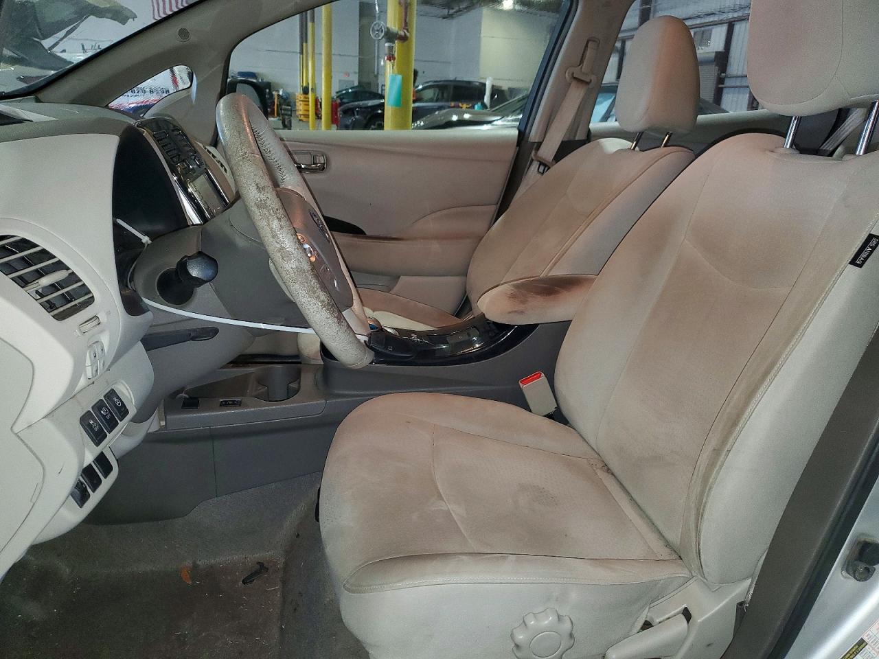 2012 Nissan Leaf Sv - Фото 7