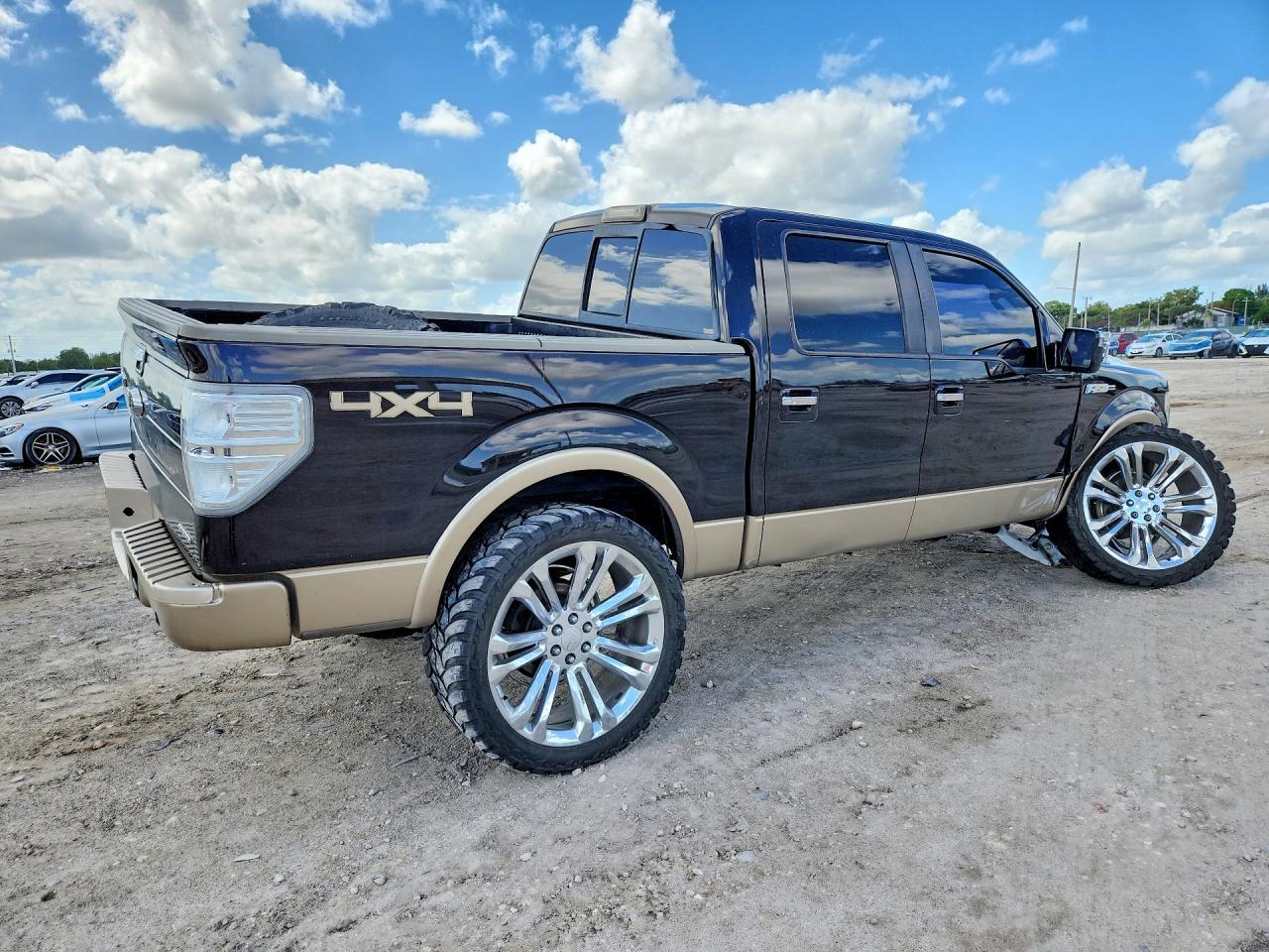 2013 Ford F150 Supercrew - Фото 3