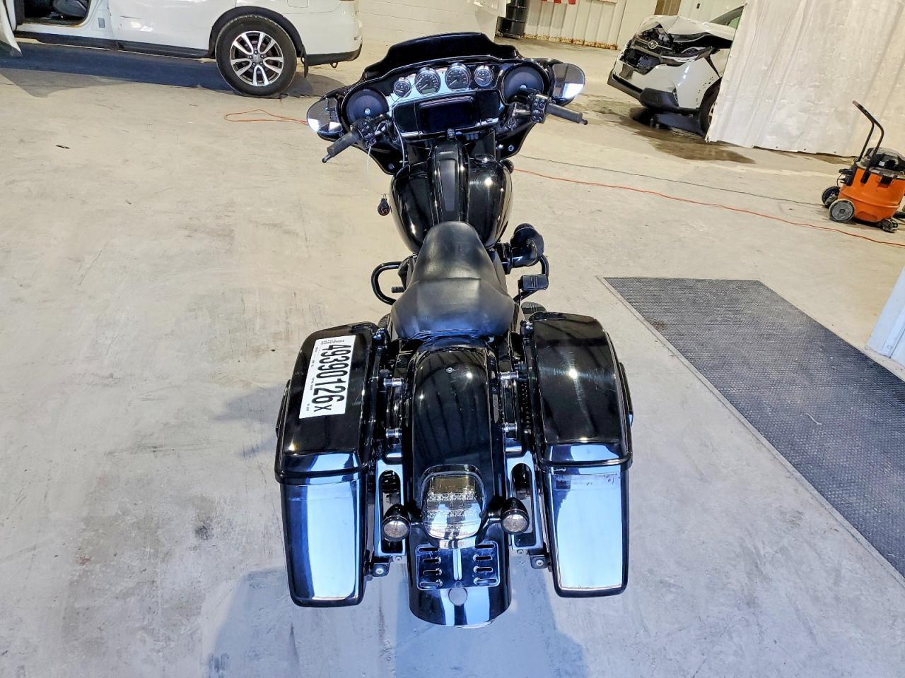 2022 Harley-Davidson Flhxst - Фото 6