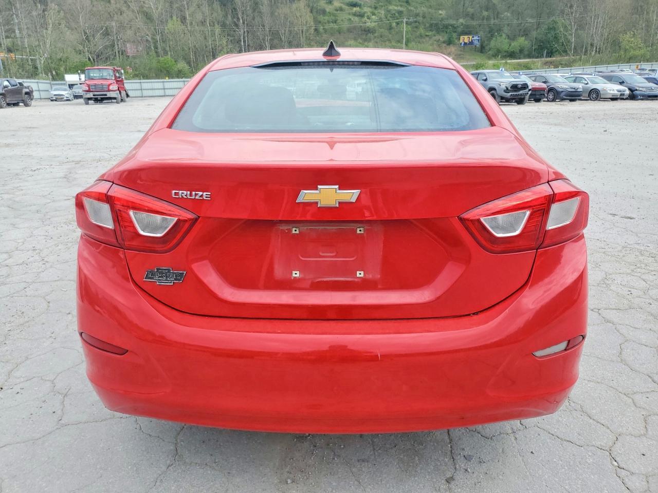 2017 Chevrolet Cruze Ls - Image 6